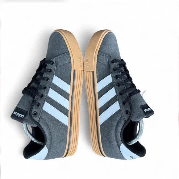 Size 11 Adidas Men's Gray and White Sneakers - Picture 4 of 7